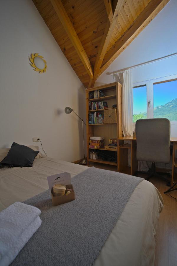 Casa Con Jardin, 4 Habitaciones Y Mucho Encanto En Cercedilla Exteriör bild